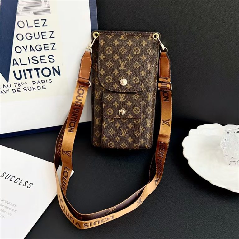 Luxury Louis Vuitton Monogram Multi-Pocket Crossbody Phone Bag