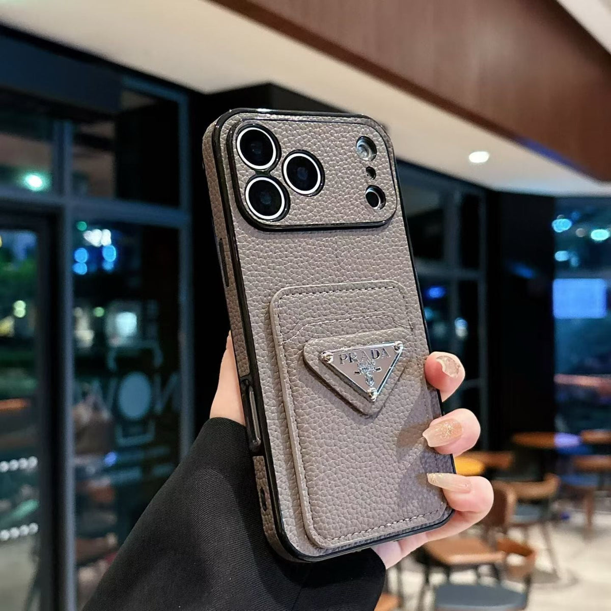 Luxury Plaque Leather Triangle Case - iPhone 12-18 Pro & Pro Max