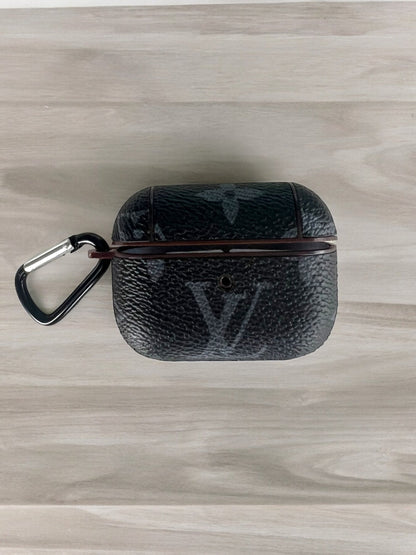 FLOWER MONOGRAM AIRPOD PRO CASE Roxy New