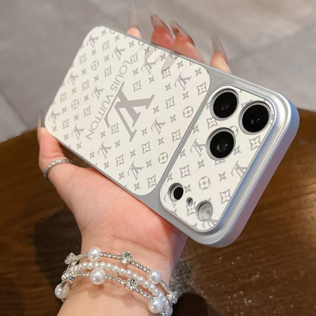 Luxurious LV Phone Case For iPhone 14-18 Pro & Pro Max