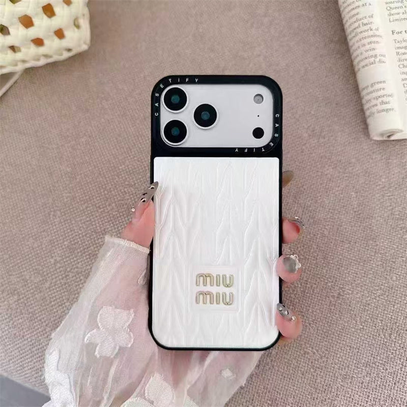 Luxury Matelassé Quilted Leather Phone Case for iPhone 13-18 Pro & Pro Max