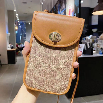 Elegant Coach genuine leather crossbody bag Roxy New