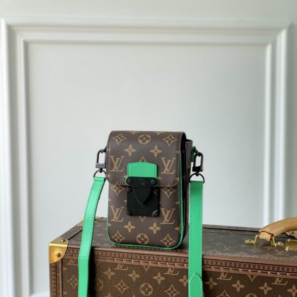 Louis Vuitton Pouch Monogram Canvas