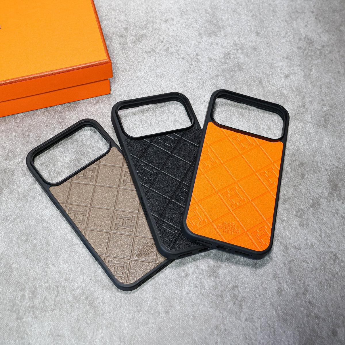 Stamped Diamond Leather Case - iPhone 12-18 Pro & Pro Max