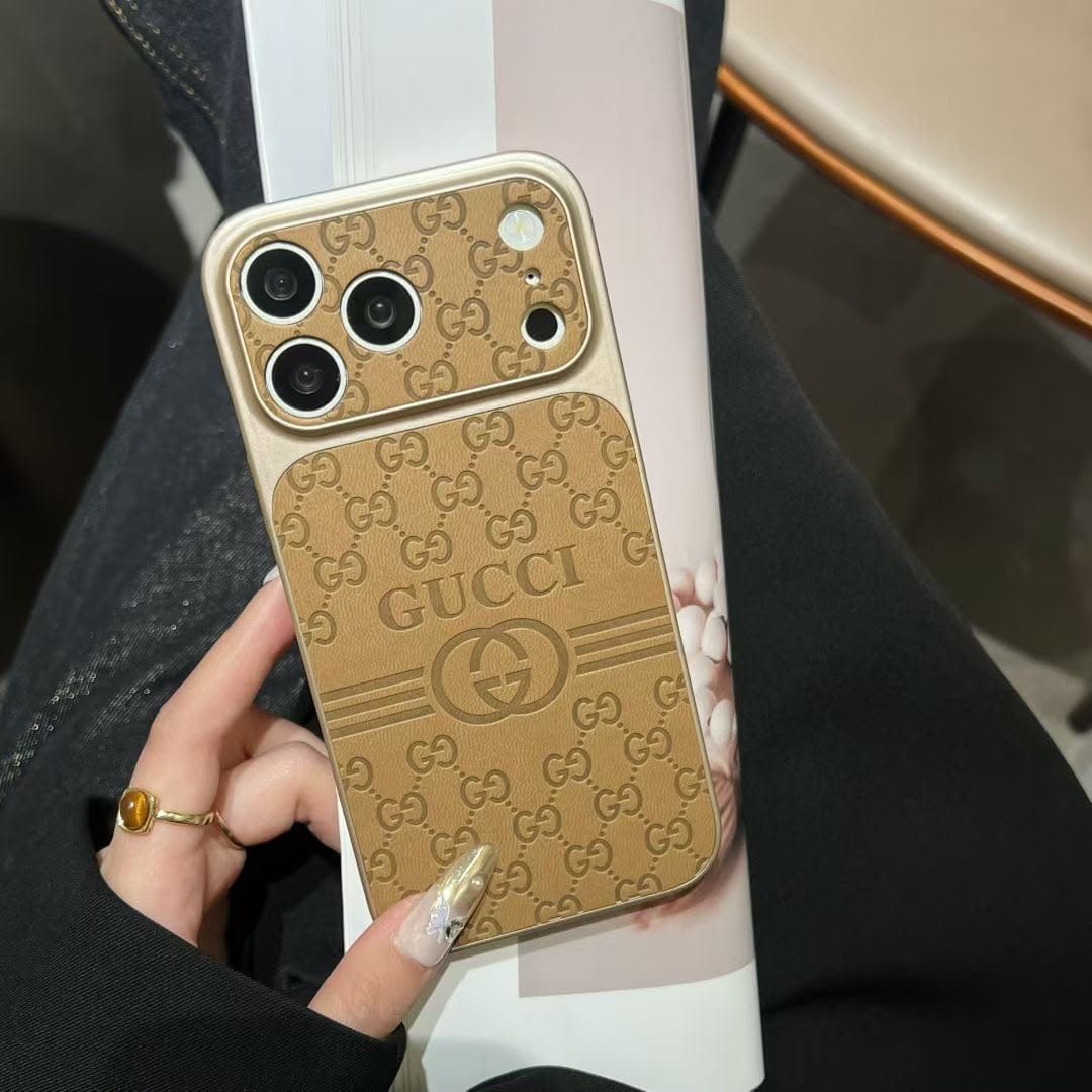 Luxury Classic Embossed Pattern Case - iPhone 12-18 Pro & Pro Max