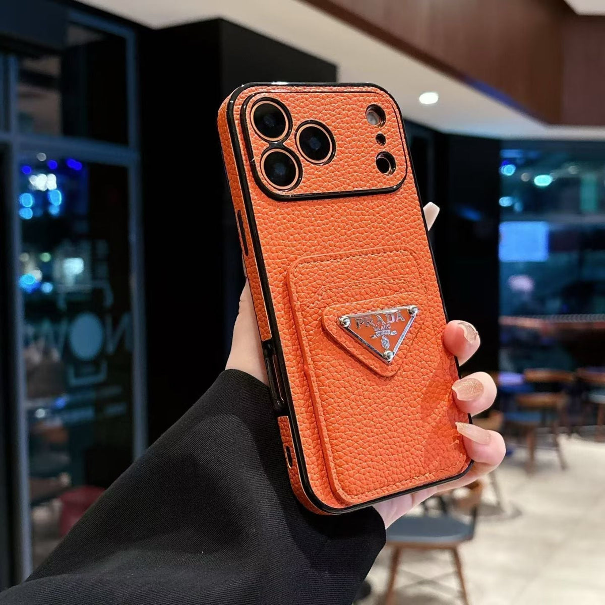Luxury Plaque Leather Triangle Case - iPhone 12-18 Pro & Pro Max