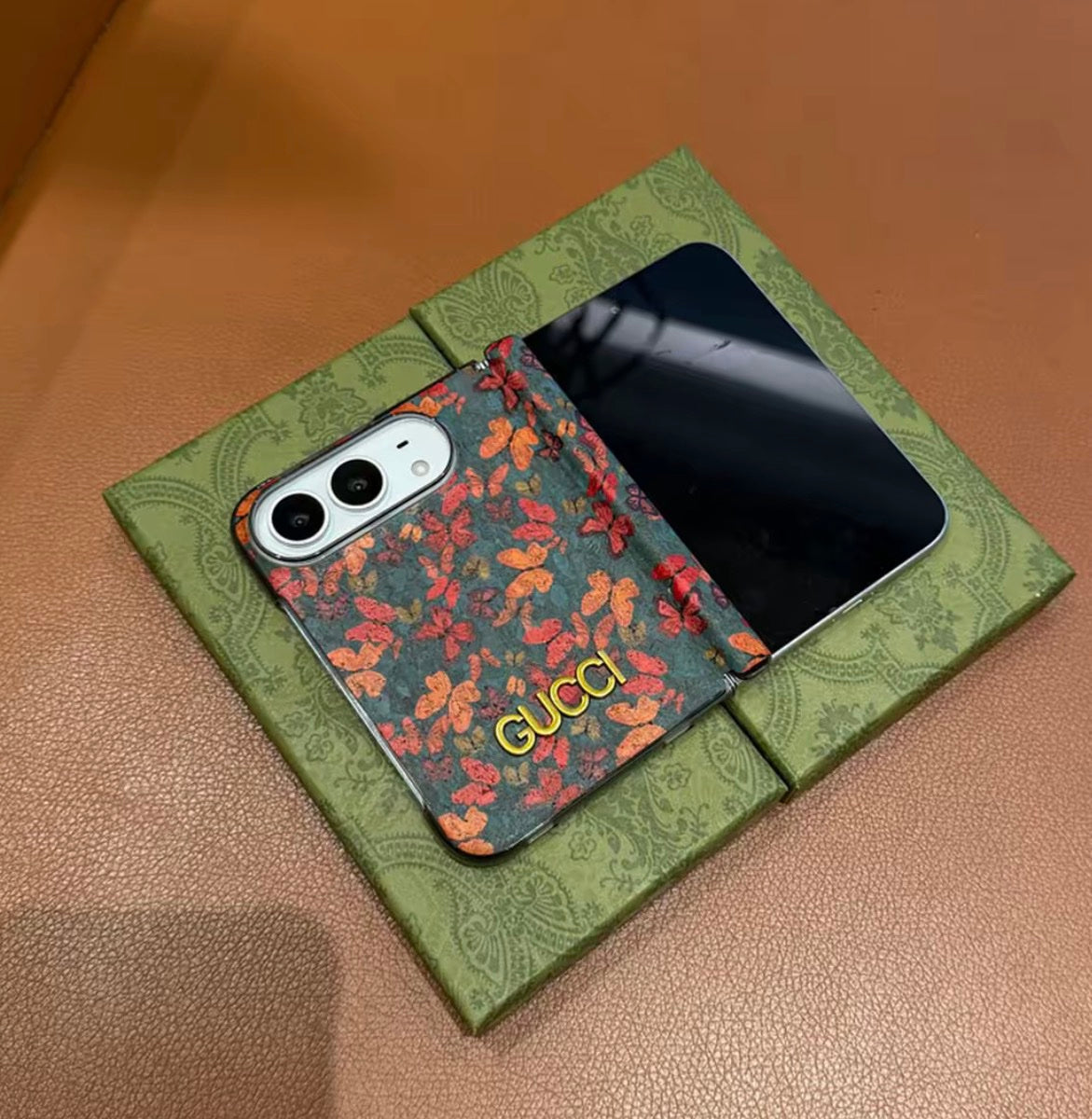 Luxury GG Vintage Floral Butterfly iPhone Duo Case